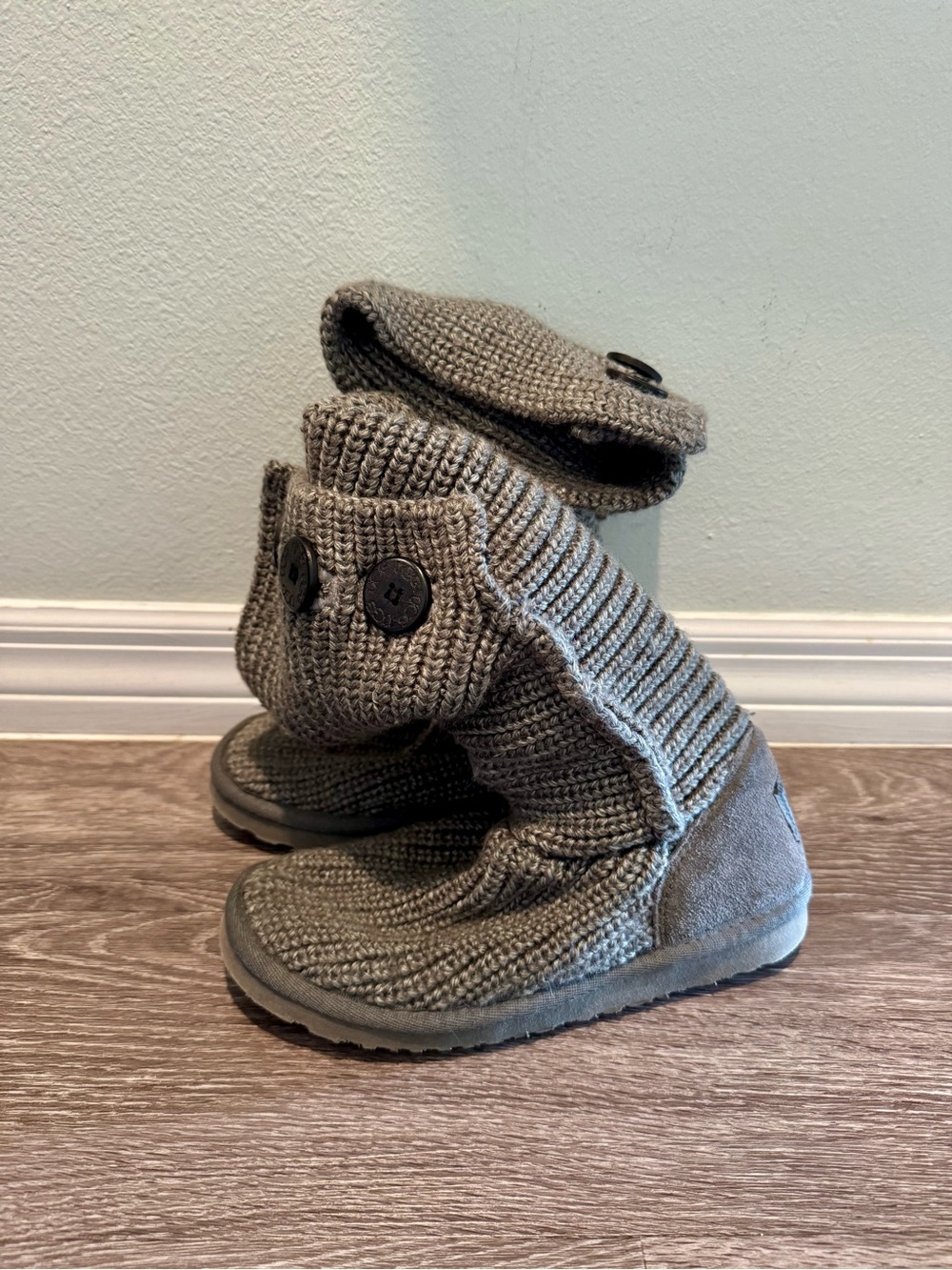 UGG Classic Cardy knit boots F3007K in gray - Picture 10 of 10